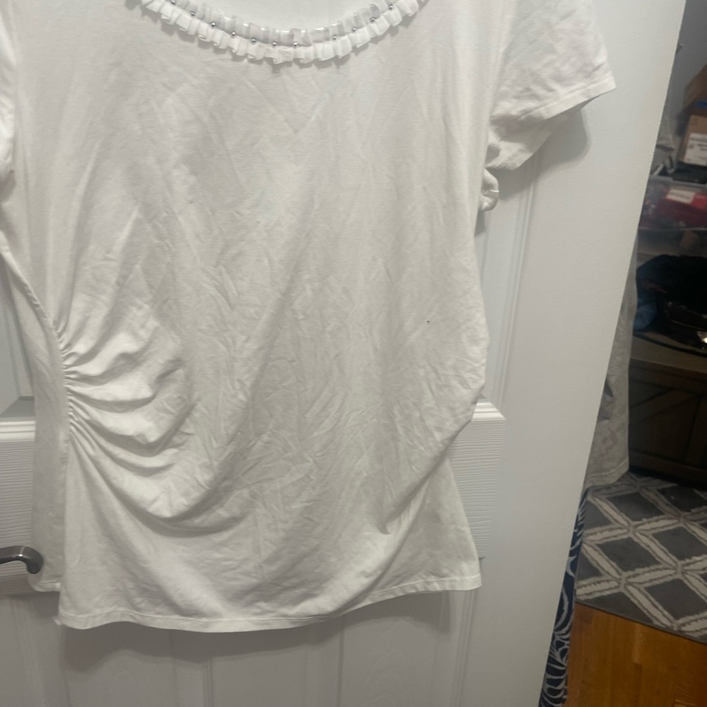 White House Black Market White Short Sleeve Top - Picture 14 of 14